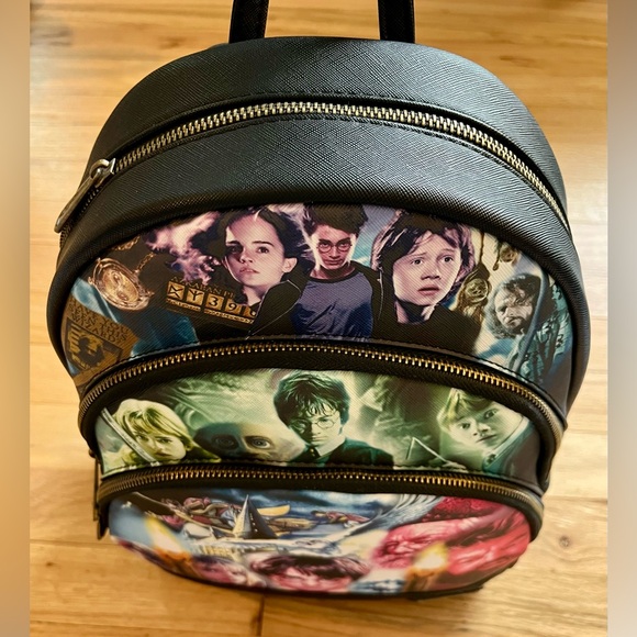 NWT Loungefly Harry Potter Trilogy Series #1 Triple Zipper Backpack - Picture 2 of 12